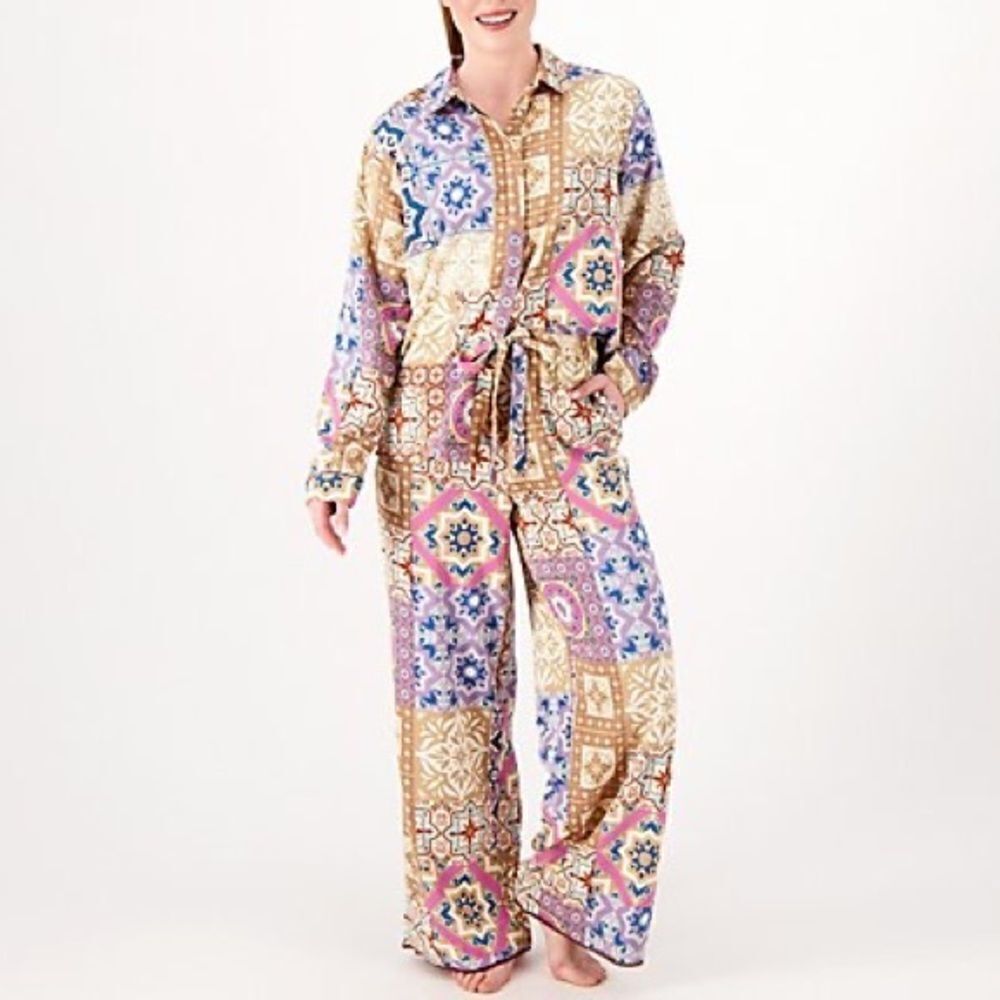 Tolani Zadie Notched Collar Top & Relaxed Fit Pant Pajama Set